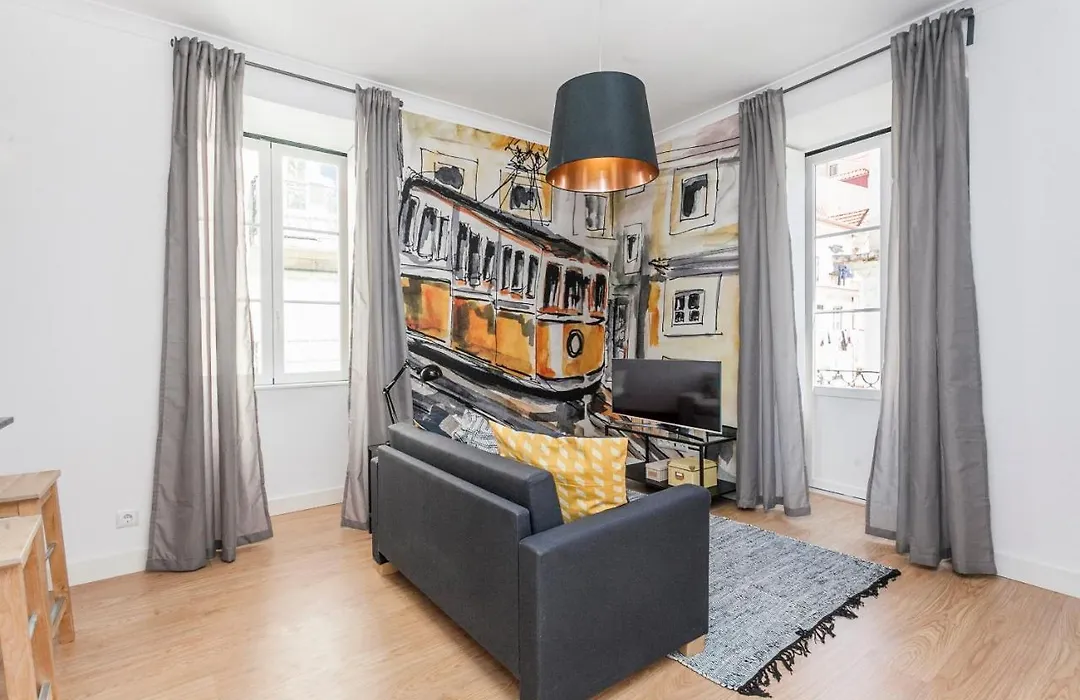 Apartment Yellow Bica-1